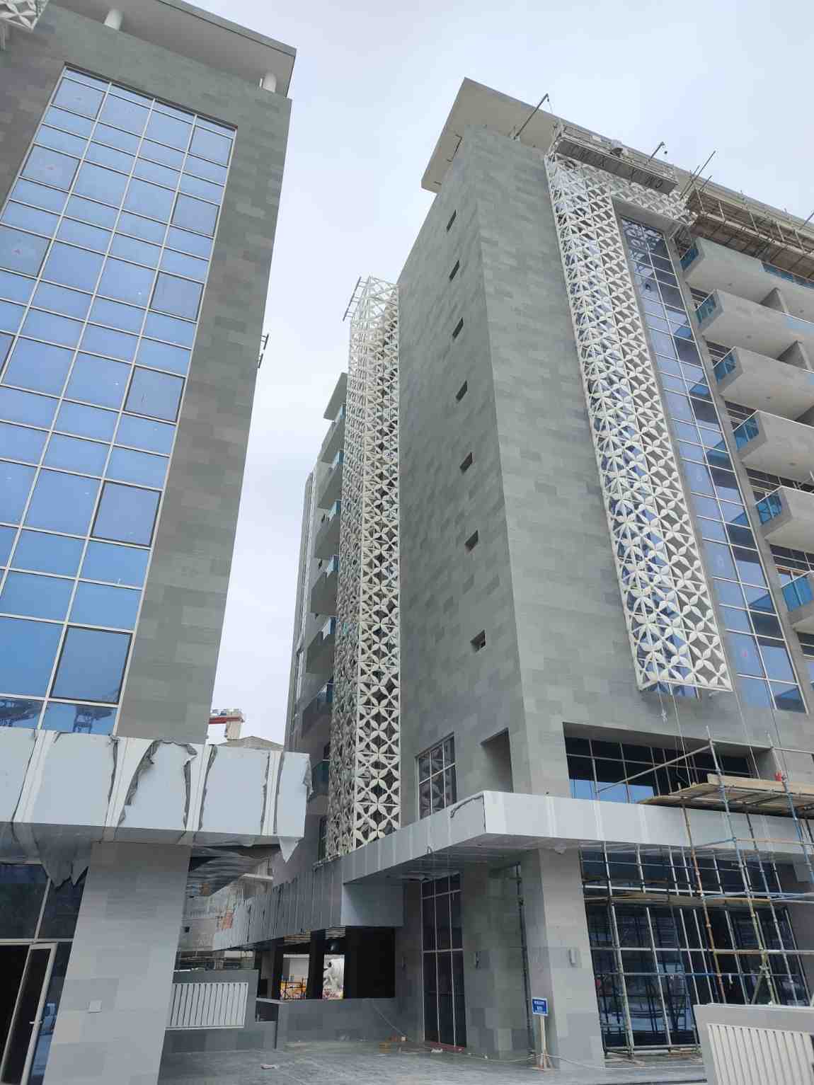 Façade 2